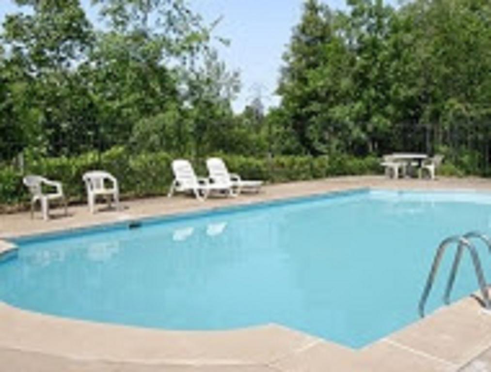 Town And Country Inn Suites Spindale Экстерьер фото